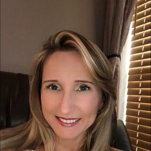 Meet your Posher, Tonya